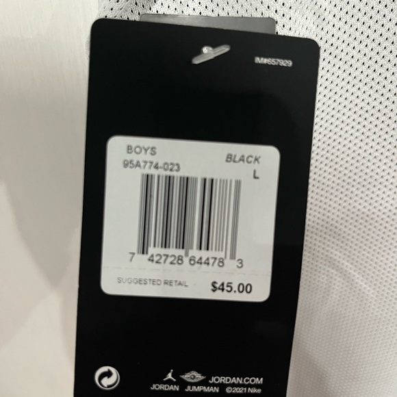 Jordan Dri-FIT Big Kids' (Boys') Tank, reversible, size L - Picture 4 of 9